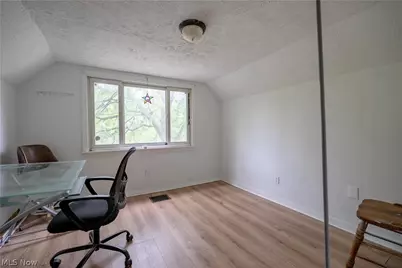 1336 Sparhawk Avenue, Akron, OH 44305 - Photo 18