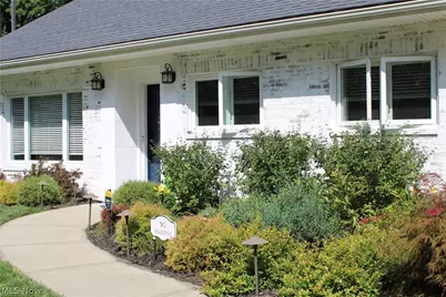 851 Mentor Road, Akron, OH 44303 - Photo 2