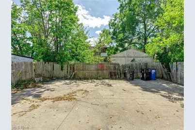10316 Way Avenue, Loveland, OH 44105 - Photo 4