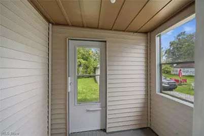 1009 Pardee Avenue, Akron, OH 44306 - Photo 30