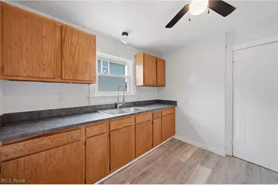 1009 Pardee Avenue, Akron, OH 44306 - Photo 12