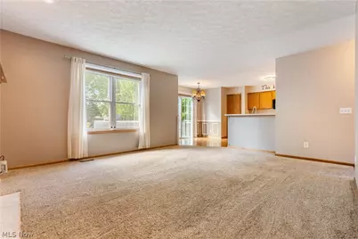 2124 Mount Pleasant Street NE, Canton, OH 44721 - Photo 8