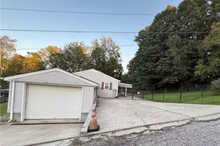 71503 Silhouette Dr, Martins Ferry, OH 43935 - Photo 2