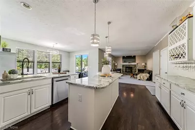 32834 Rebecca Lane, Avon Lake, OH 44012 - Photo 6