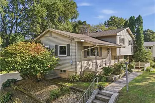 439 Bob Ave, Canal Fulton, OH 44614 - Photo 2
