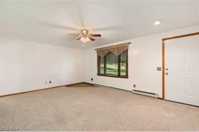 6264 Paris Avenue, Louisville, OH 44641 - Photo 6