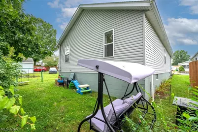 477 Franklin Avenue, Barberton, OH 44203 - Photo 24