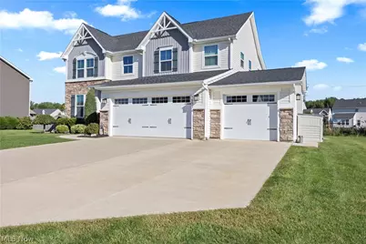 36622 Stockport Mill Drive, North Ridgeville, OH 44039 - Photo 2