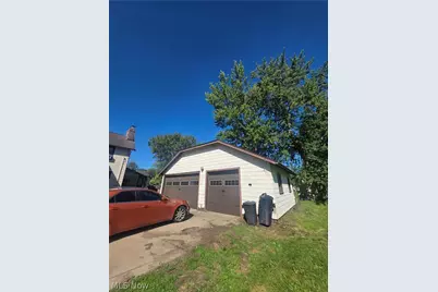 3127 Avon Boulevard, Ashtabula, OH 44004 - Photo 2