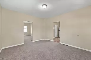 401 7th St, Fairport Harbor, OH 44077 - Photo 6
