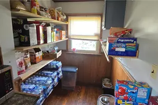 1043 Berwin St, Akron, OH 44310 - Photo 8
