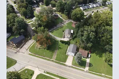306 E State Street, Barberton, OH 44203 - Photo 6
