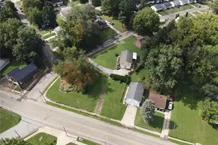 306 E State St, Barberton, OH 44203 - Photo 6