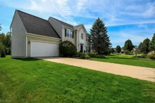 4728 Wilshire Dr, Copley, OH 44321 - Photo 8