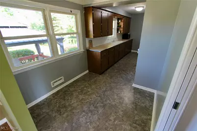 1303 Cherry Lane, Green Hills, OH 44131 - Photo 24