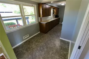 1303 Cherry Ln, Green Hills, OH 44131 - Photo 24
