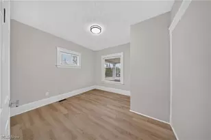 10524 Lee Ave, Loveland, OH 44106 - Photo 12