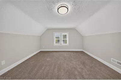 10524 Lee Avenue, Loveland, OH 44106 - Photo 26
