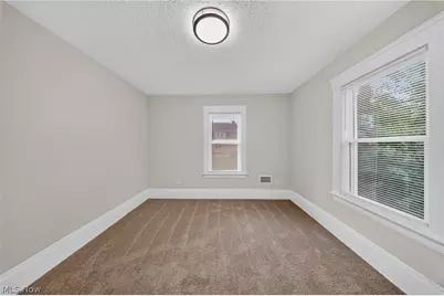 10524 Lee Avenue, Loveland, OH 44106 - Photo 20