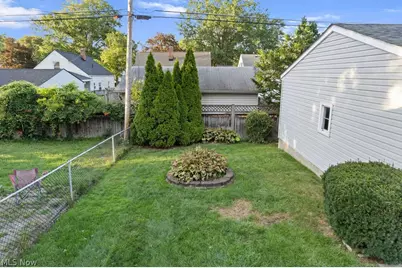 241 Van Buren Avenue, Cuyahoga Falls, OH 44221 - Photo 36