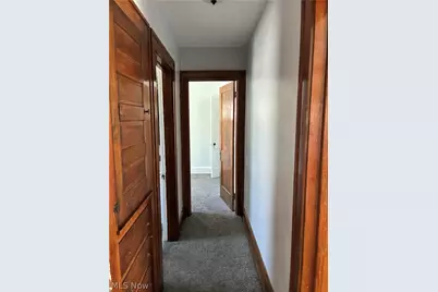 4207 W 38th Street, Loveland, OH 44109 - Photo 4