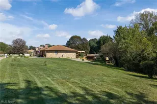 2433 Fontana St NW, Massillon, OH 44646 - Photo 10