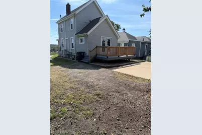 705 Moraine Avenue, Akron, OH 44310 - Photo 6