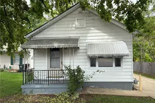 4031 Elyria Ave, Lorain, OH 44055 - Photo 2
