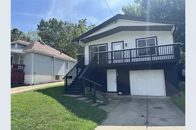 522 Grandview Avenue, Barberton, OH 44203 - Photo 1