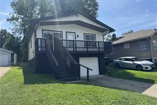 522 Grandview Ave, Barberton, OH 44203 - Photo 2