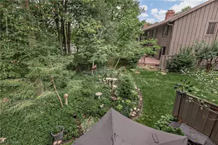791 Geddes Bluff, Sagamore Hills, OH 44067 - Photo 24