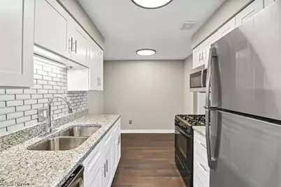 12900 Lake Avenue #1506, Oakwood, OH 44107 - Photo 12
