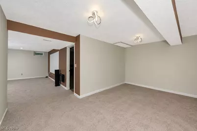 1257 Muchney Circle, Akron, OH 44312 - Photo 36