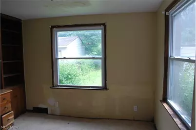 3715 Strathavon Road, Huber Heights, OH 44120 - Photo 12