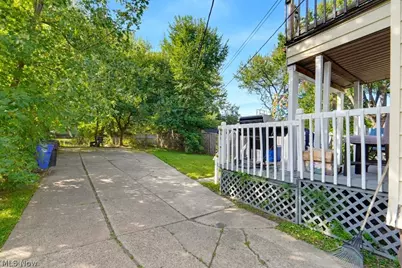 3607 Daisy Avenue, Loveland, OH 44109 - Photo 2
