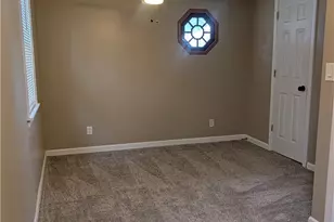 793 Park Ave, Amherst, OH 44001 - Photo 18