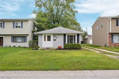 6243 Iroquois Trail, Mentor, OH 44060 - Photo 1