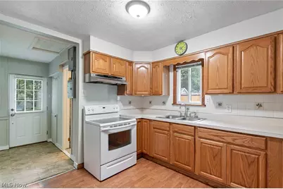 6243 Iroquois Trail, Mentor, OH 44060 - Photo 8