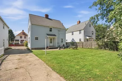 1372 Roslyn Avenue SW, Canton, OH 44710 - Photo 42
