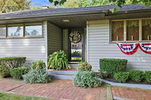 1850 Price Rd, Youngstown, OH 44509 - Photo 4