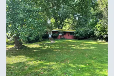 180 Paradise Road, Painesville Twp, OH 44077 - Photo 4