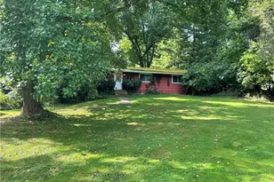 180 Paradise Rd, Painesville Twp, OH 44077 - Photo 4