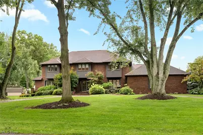 1280 Grenada Drive NE, Canton, OH 44714 - Photo 2