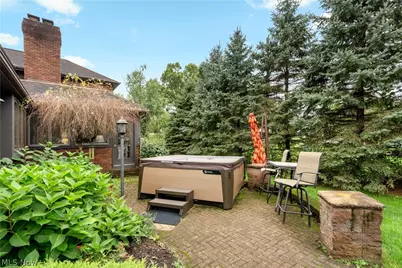 1280 Grenada Drive NE, Canton, OH 44714 - Photo 6