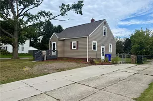 33 Pierce Ave, Cuyahoga Falls, OH 44221 - Photo 2
