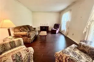 12 Surrey Ln, Geneva, OH 44041 - Photo 10