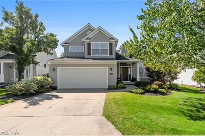 10262 Wildflower Way, Grandview Heights, OH 44147 - Photo 32