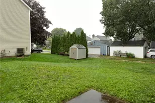 325 Harmon St SW, North Canton, OH 44720 - Photo 24