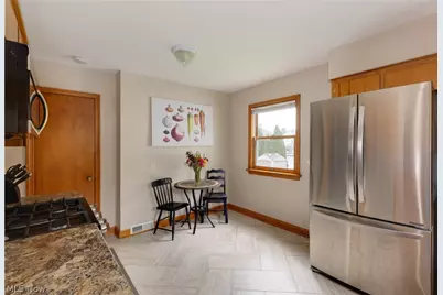 325 Harmon Street SW, North Canton, OH 44720 - Photo 8
