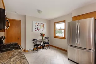 325 Harmon St SW, North Canton, OH 44720 - Photo 8